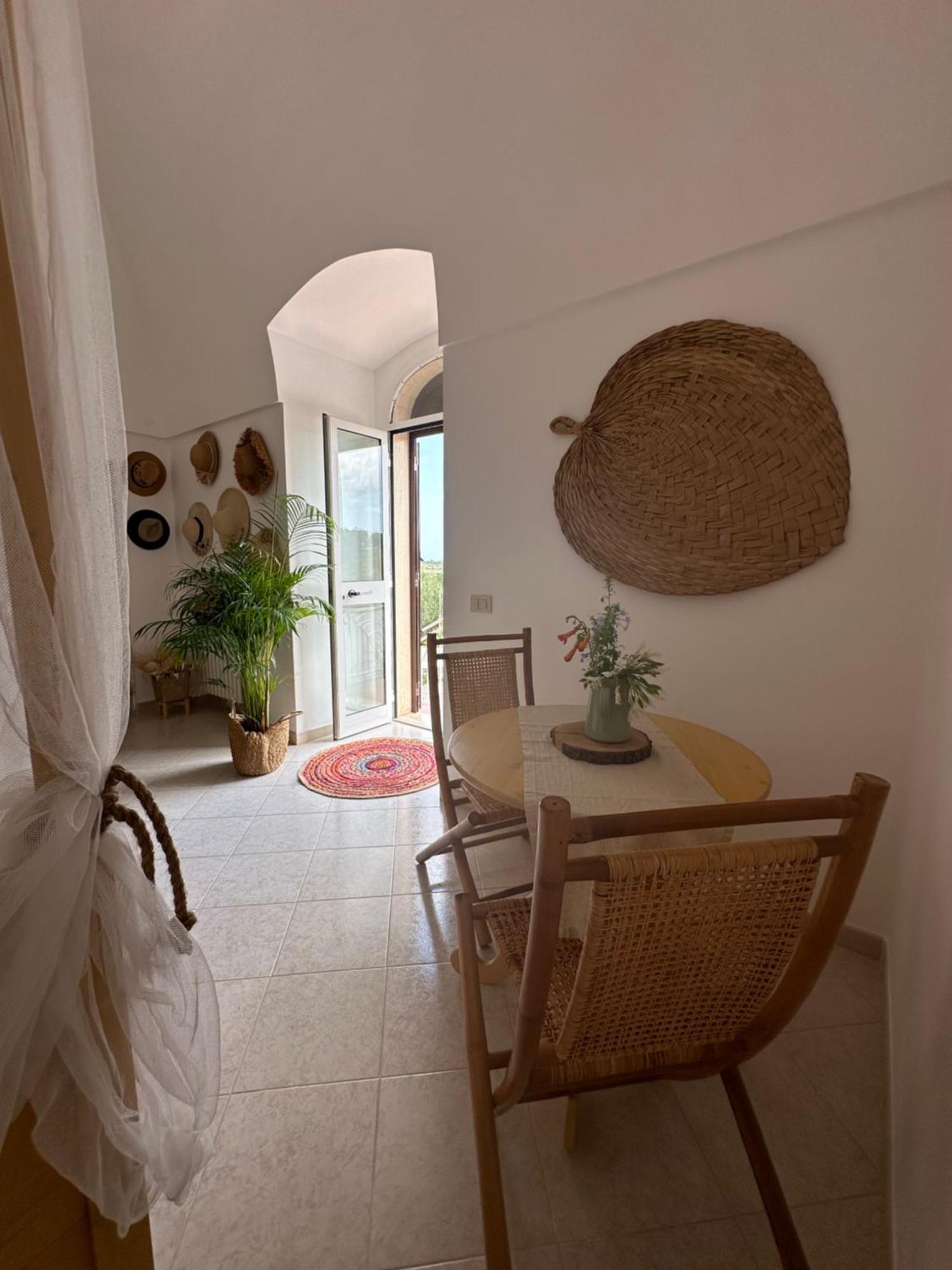 מונופולי B&B Villa Tiziana מראה חיצוני תמונה